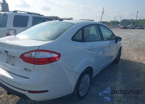 2015 Ford Fiesta S z USA, uszkodzony, nr VIN 3FADP4AJ2FM152630